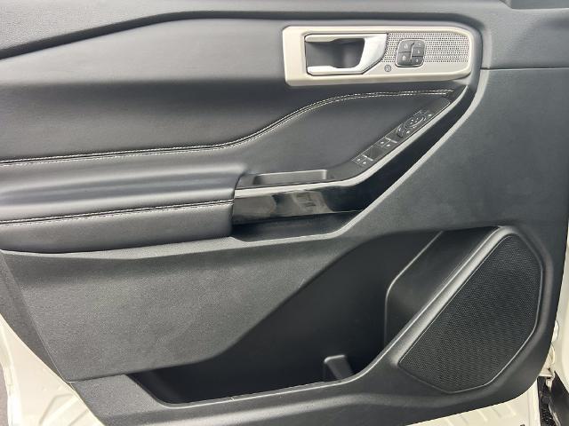 2022 Ford Explorer - $34,196