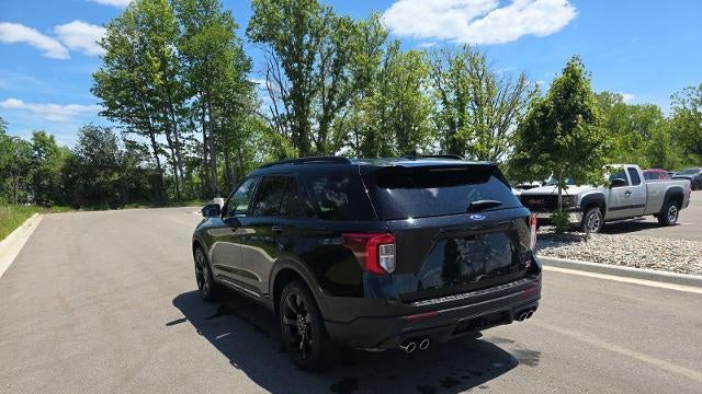 2022 Ford Explorer ST