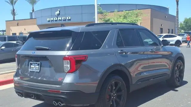 2023 Ford Explorer ST