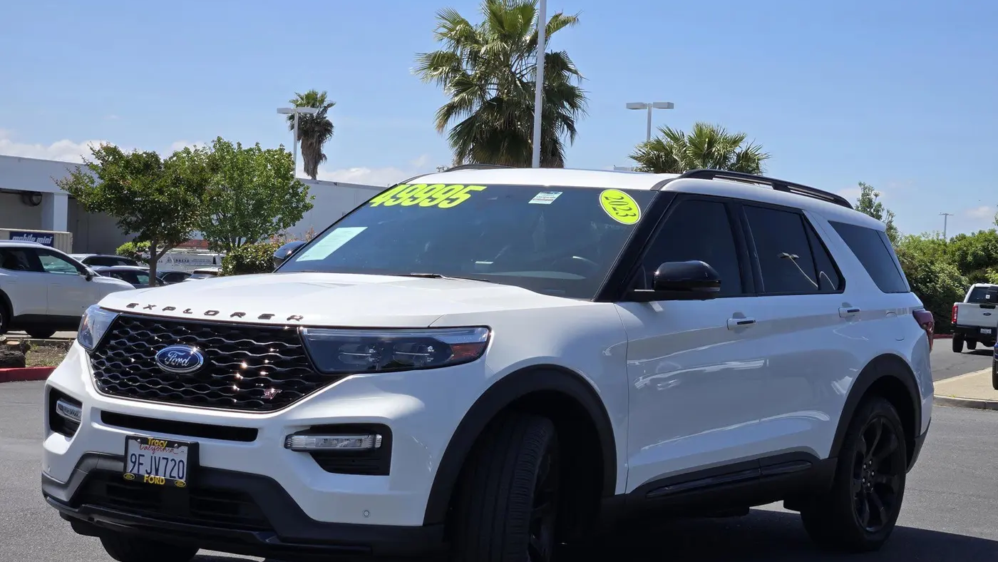 2023 Ford Explorer ST