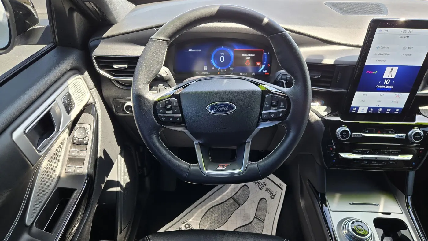 2023 Ford Explorer ST