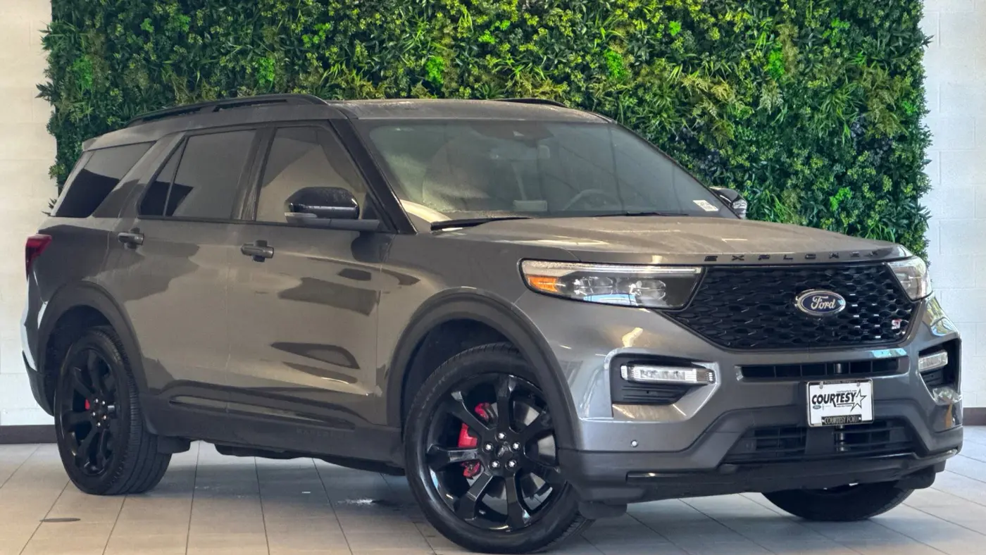 2023 Ford Explorer ST