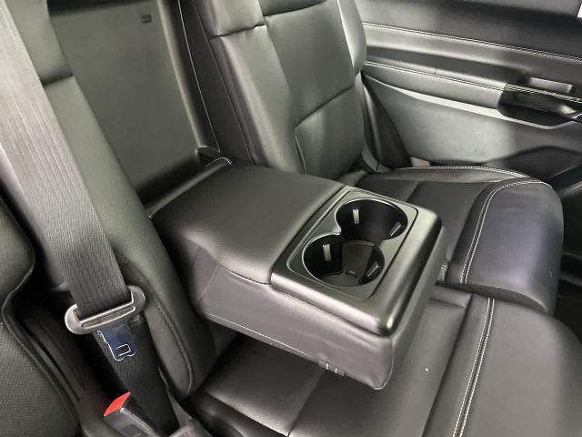 2023 Ford Explorer - $33,980