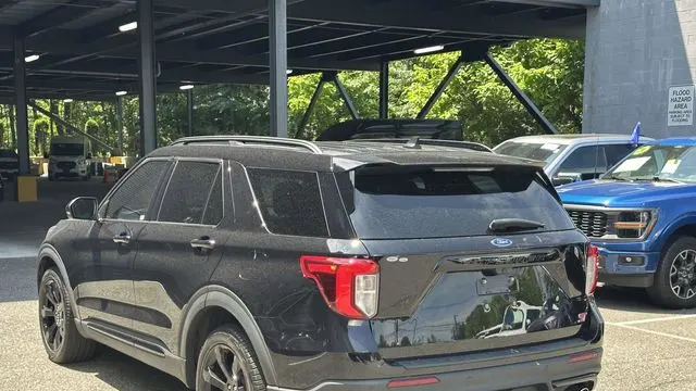 2023 Ford Explorer ST