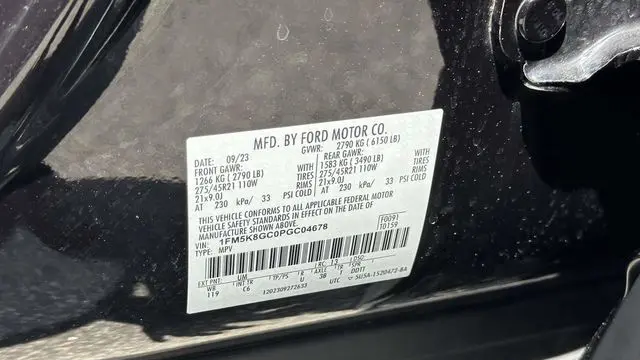 2023 Ford Explorer ST