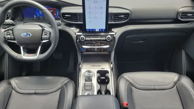 2024 Ford Explorer ST