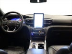2020 Explorer Thumbnail 6