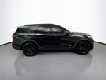 2020 Explorer Thumbnail 7