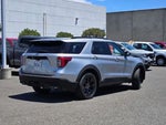 2020 Explorer Thumbnail 4