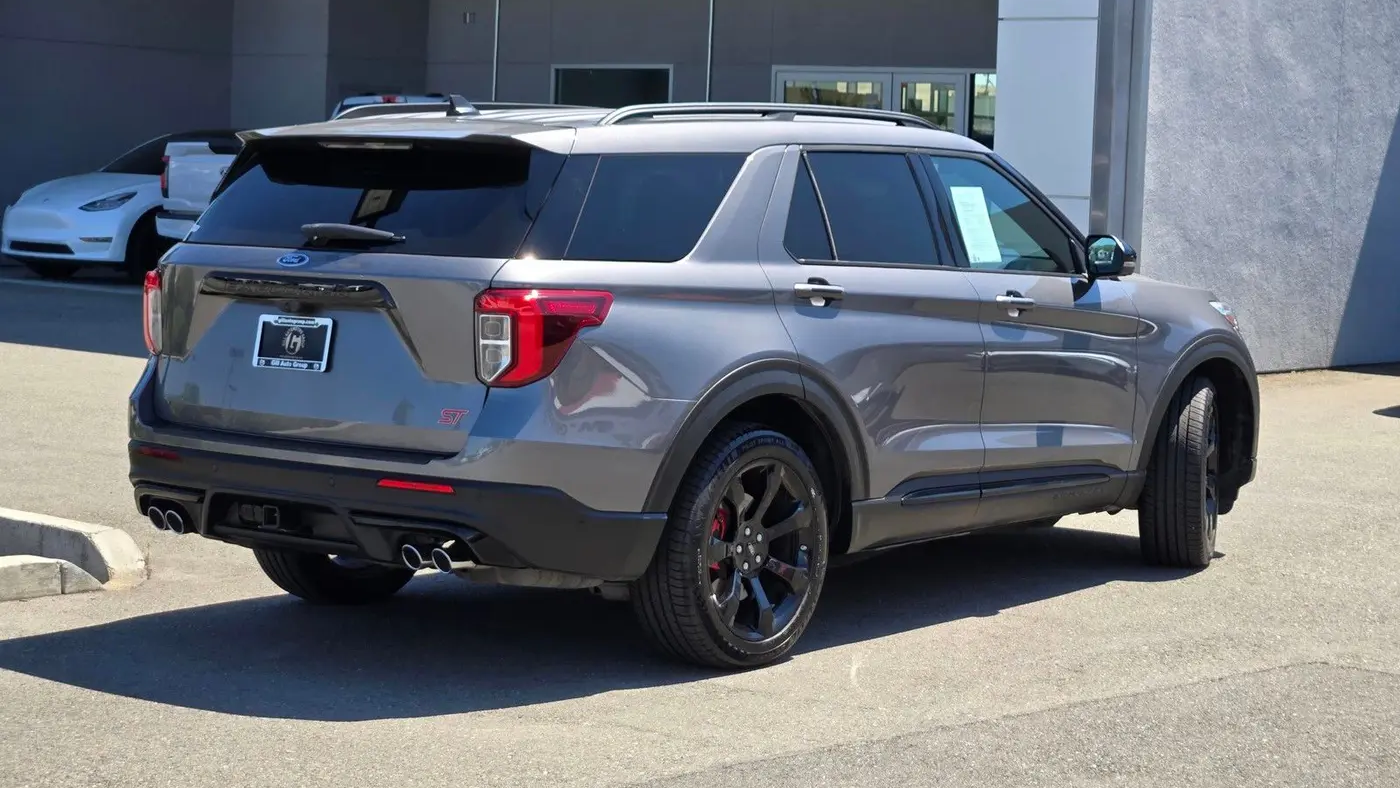2021 Ford Explorer ST
