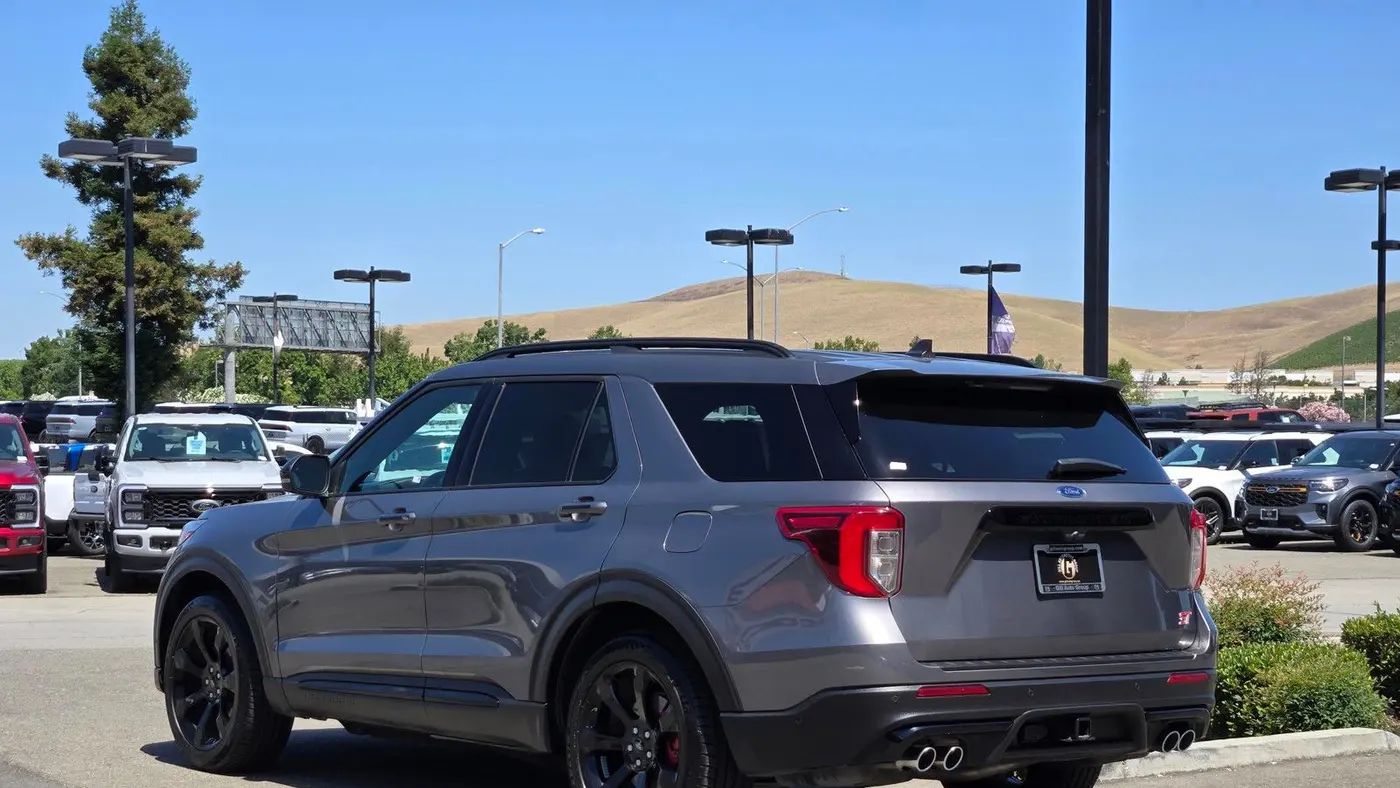2021 Ford Explorer ST