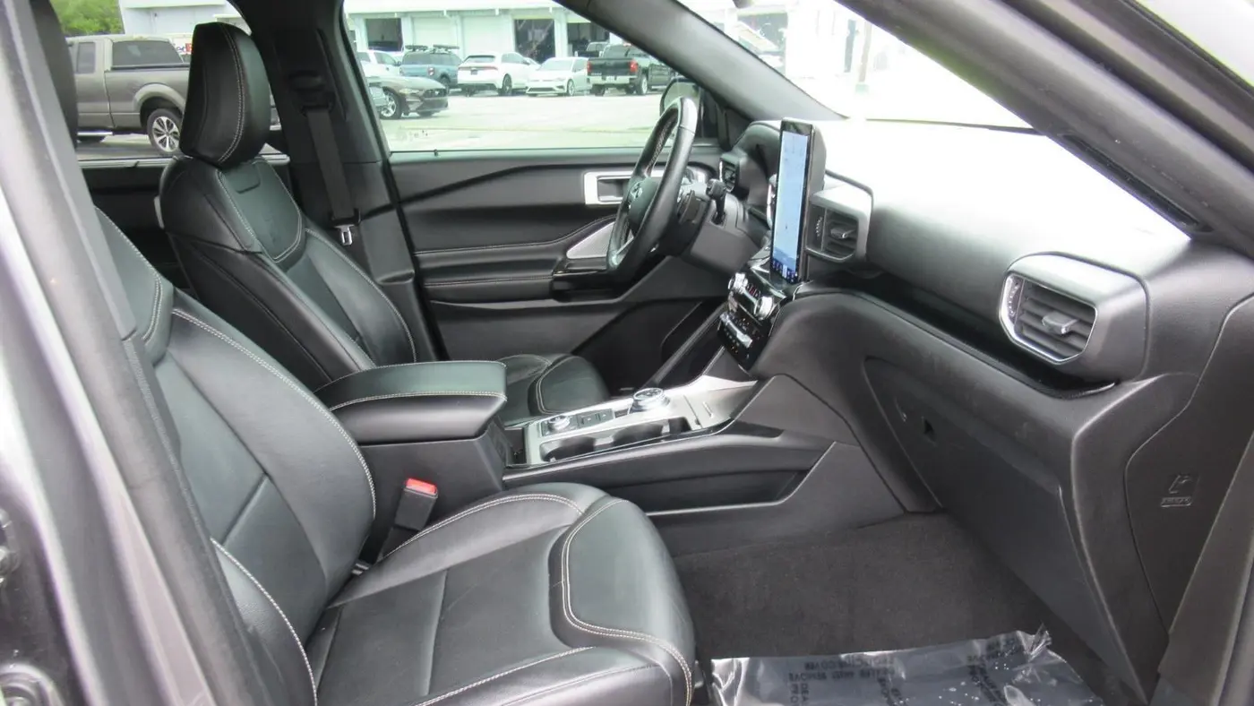 2021 Ford Explorer ST