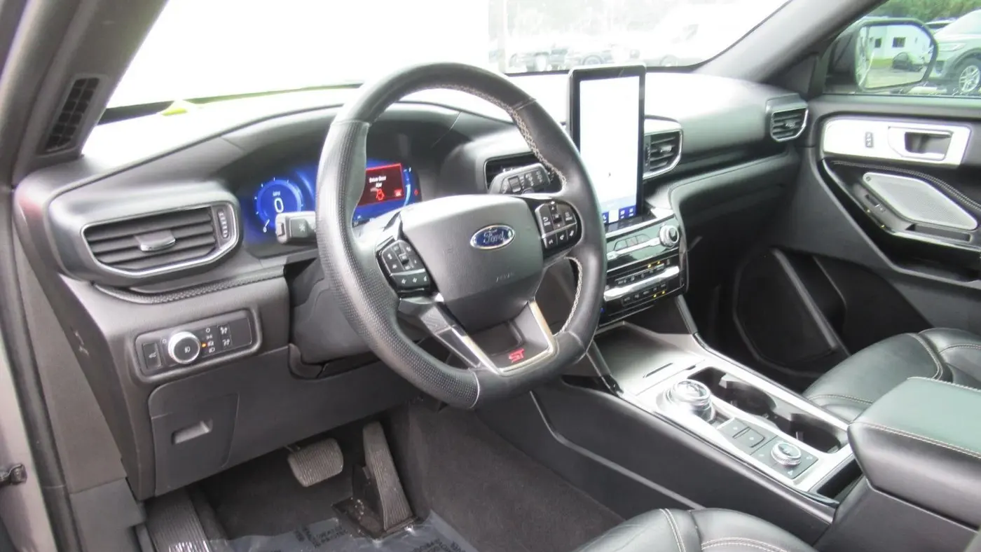 2021 Ford Explorer ST