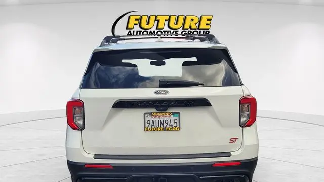 2022 Ford Explorer ST