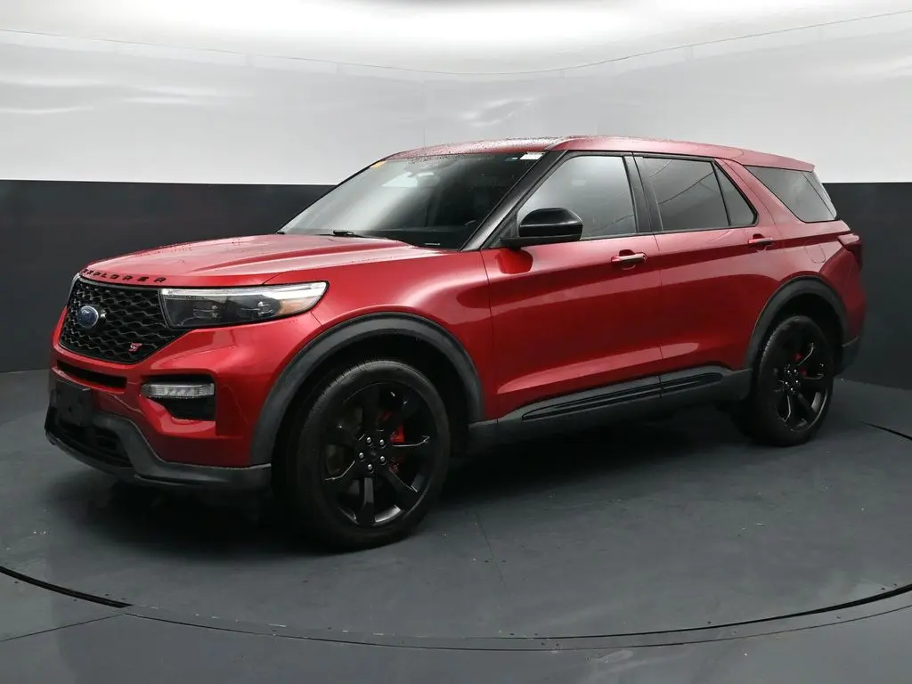 2022 Ford Explorer - $32,898