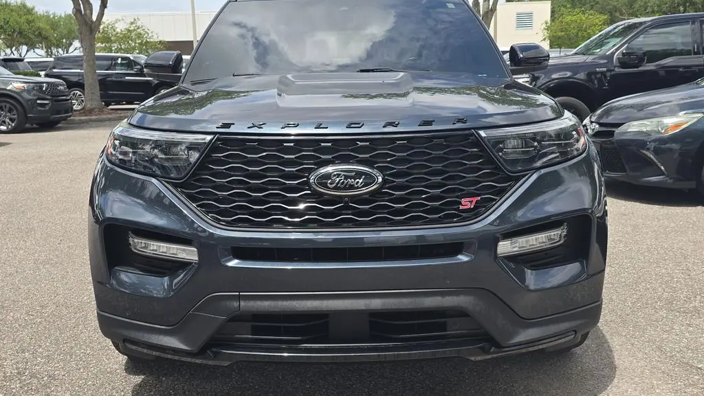 2022 Ford Explorer ST