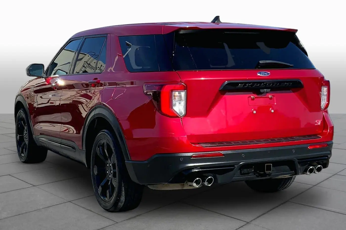 2022 Ford Explorer - $26,549