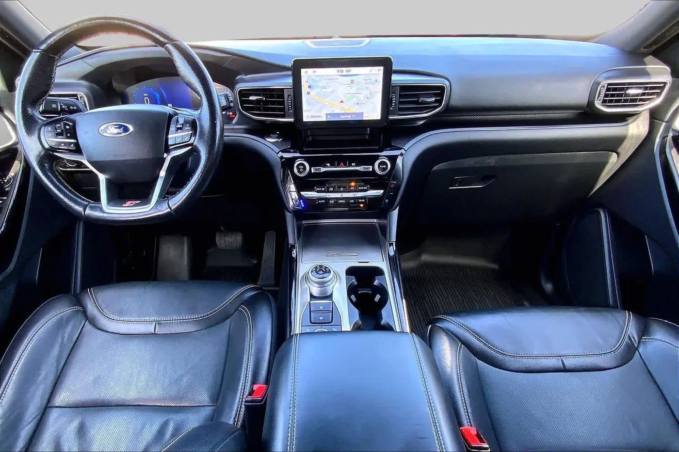 2022 Ford Explorer - $26,549