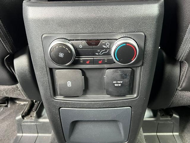 2023 Ford Explorer - $31,698