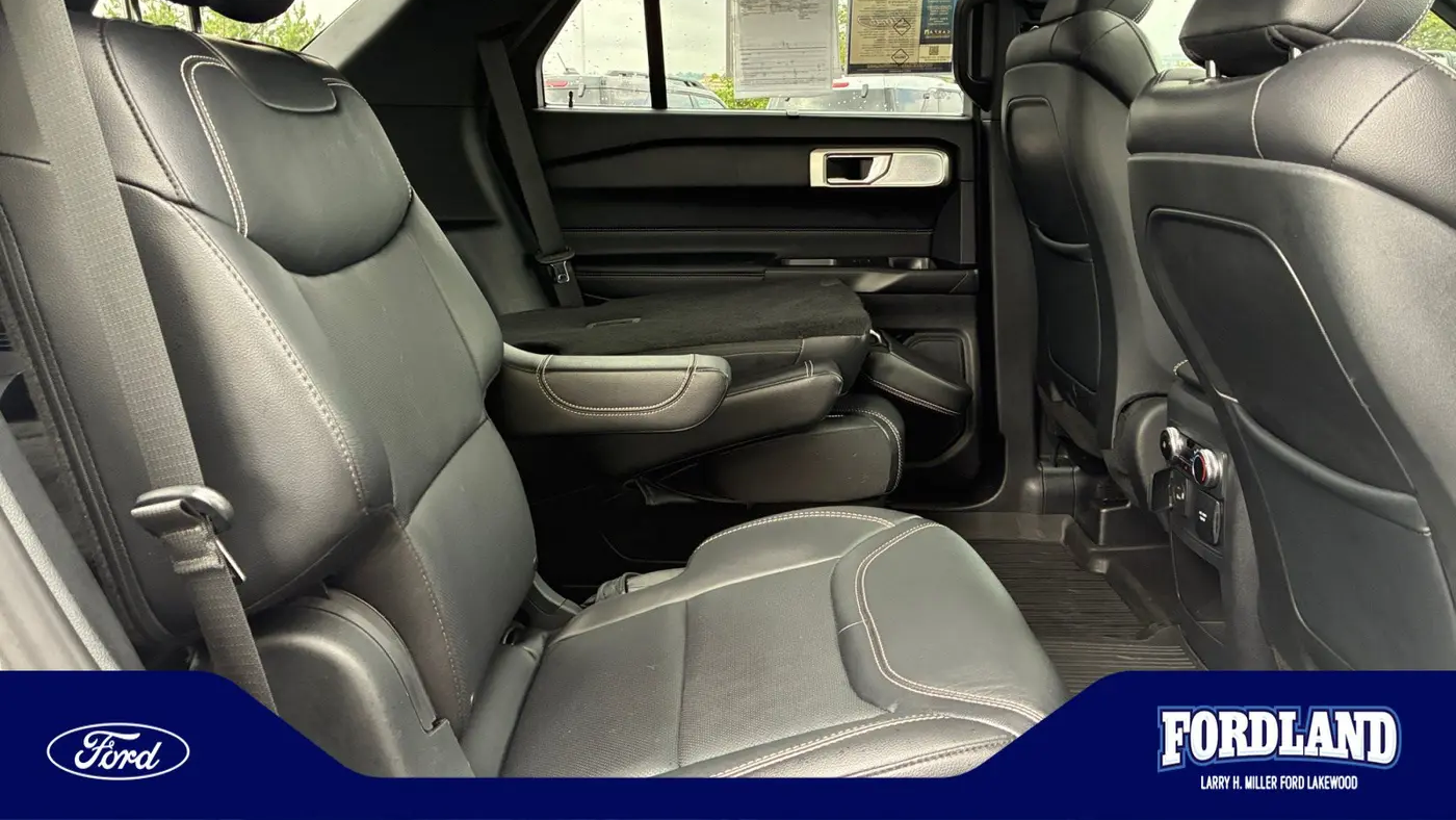 2020 Ford Explorer ST