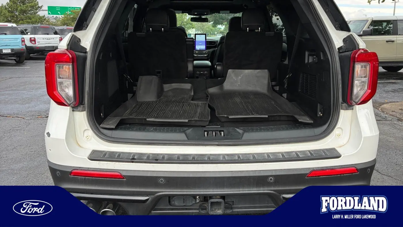 2020 Ford Explorer ST