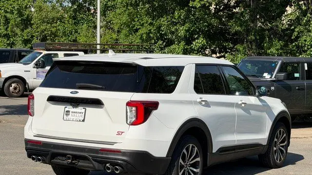 2021 Ford Explorer ST