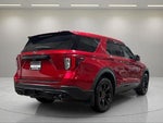 2022 Explorer Thumbnail 3