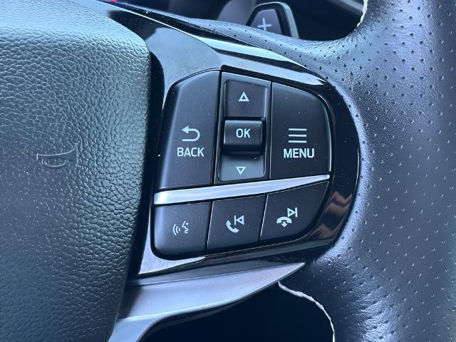 2022 Ford Explorer - $32,995
