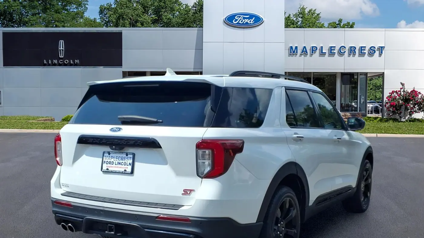 2022 Ford Explorer ST