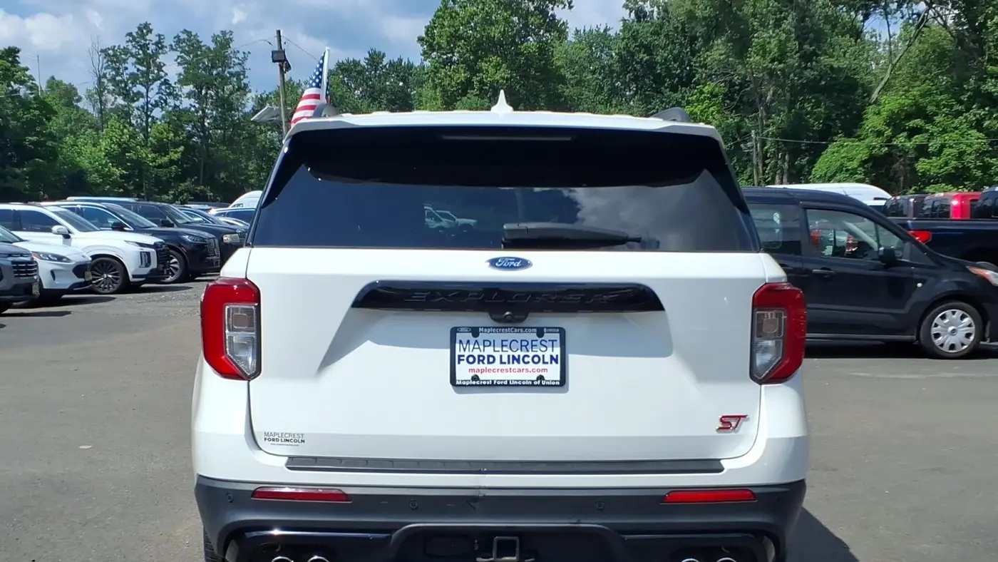 2022 Ford Explorer ST
