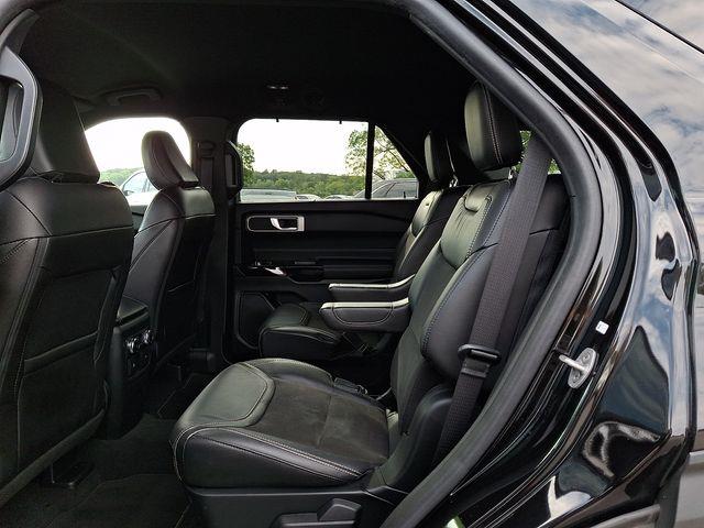 2022 Ford Explorer - $37,588
