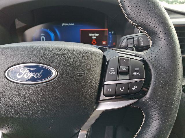 2022 Ford Explorer - $37,588
