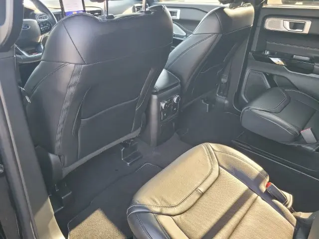 2023 Ford Explorer - $39,292