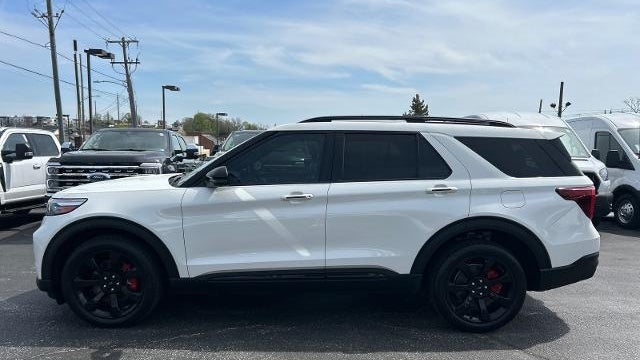 2023 Ford Explorer ST