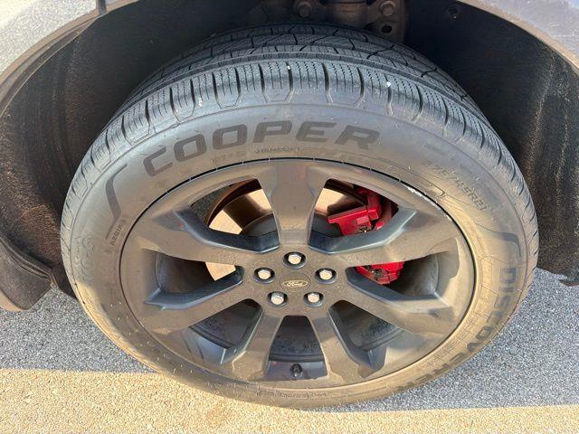 2020 Ford Explorer - $22,250