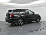 2020 Explorer Thumbnail 26