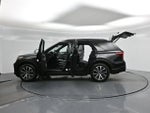 2020 Explorer Thumbnail 35