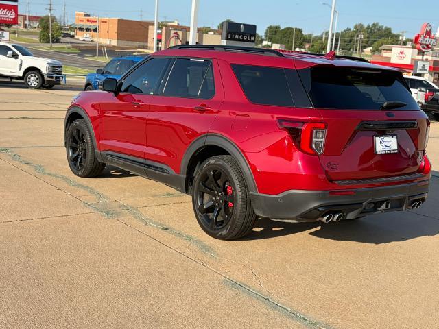 2020 Ford Explorer - $31,988