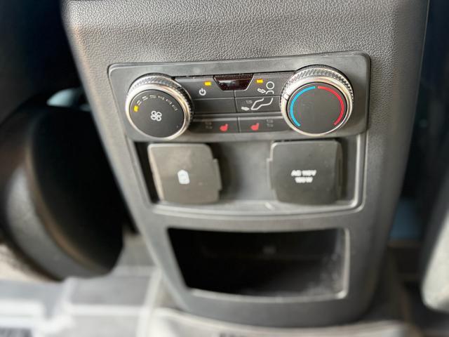 2020 Ford Explorer - $31,988