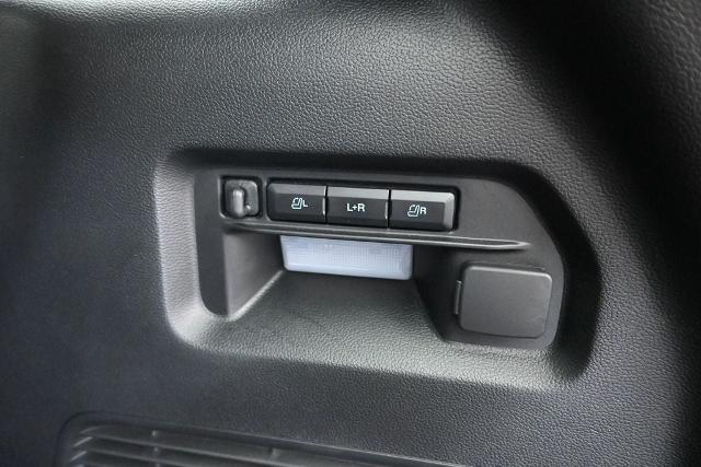 2022 Ford Explorer - $32,578