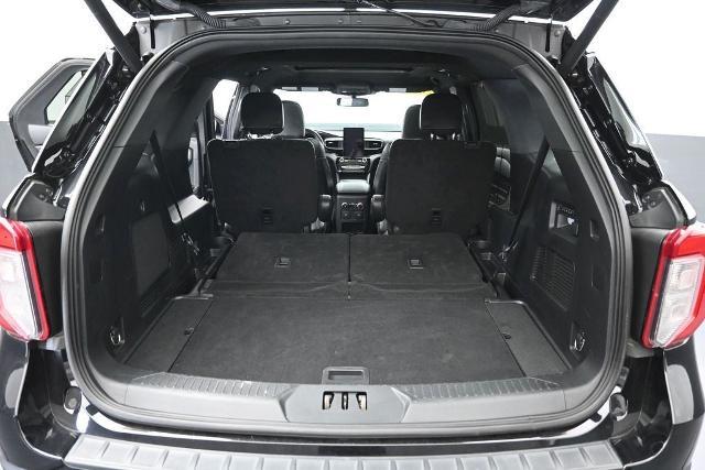 2022 Ford Explorer - $32,578