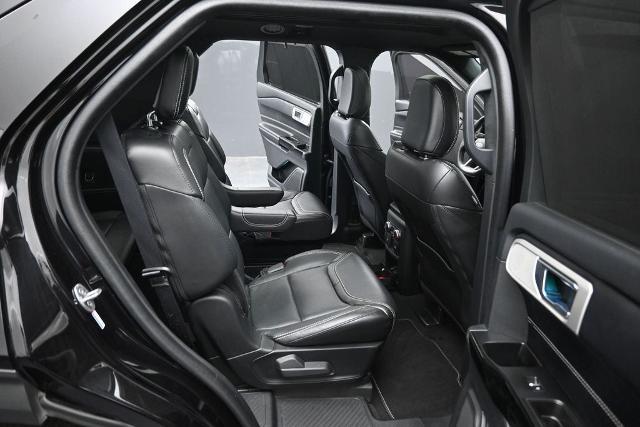2022 Ford Explorer - $32,578