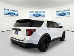 2022 Explorer Thumbnail 3