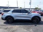 2022 Explorer Thumbnail 9