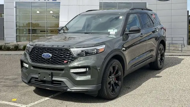 2022 Ford Explorer ST