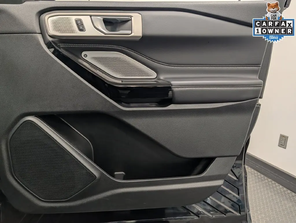 2023 Ford Explorer - $38,900