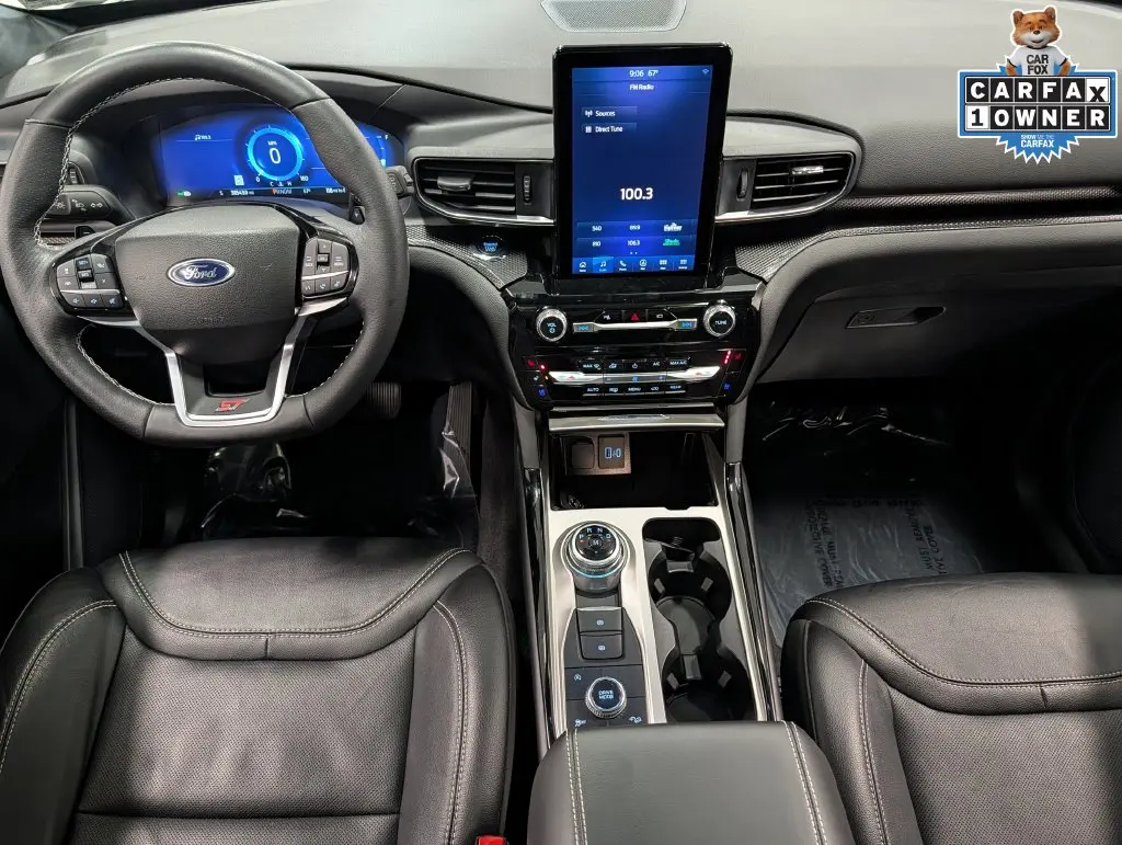 2023 Ford Explorer - $38,900