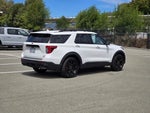 2023 Explorer Thumbnail 16
