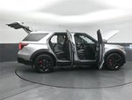 2021 Explorer Thumbnail 50