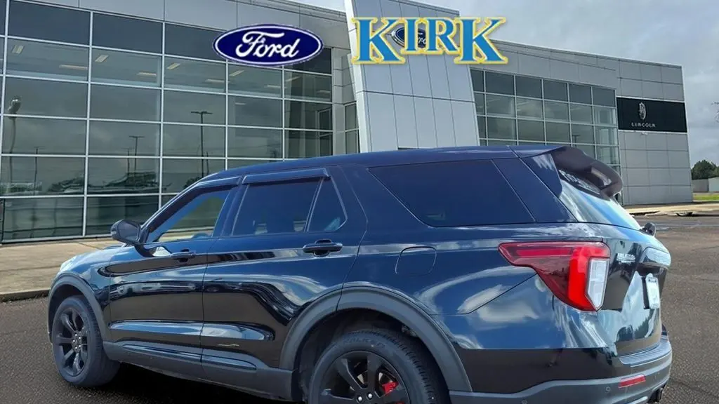 2022 Ford Explorer ST